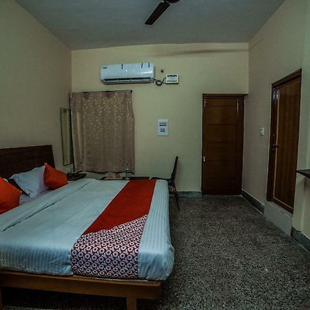 Oyo 13374 Vididhi Hotel Visakhapatnam Ngoại thất bức ảnh