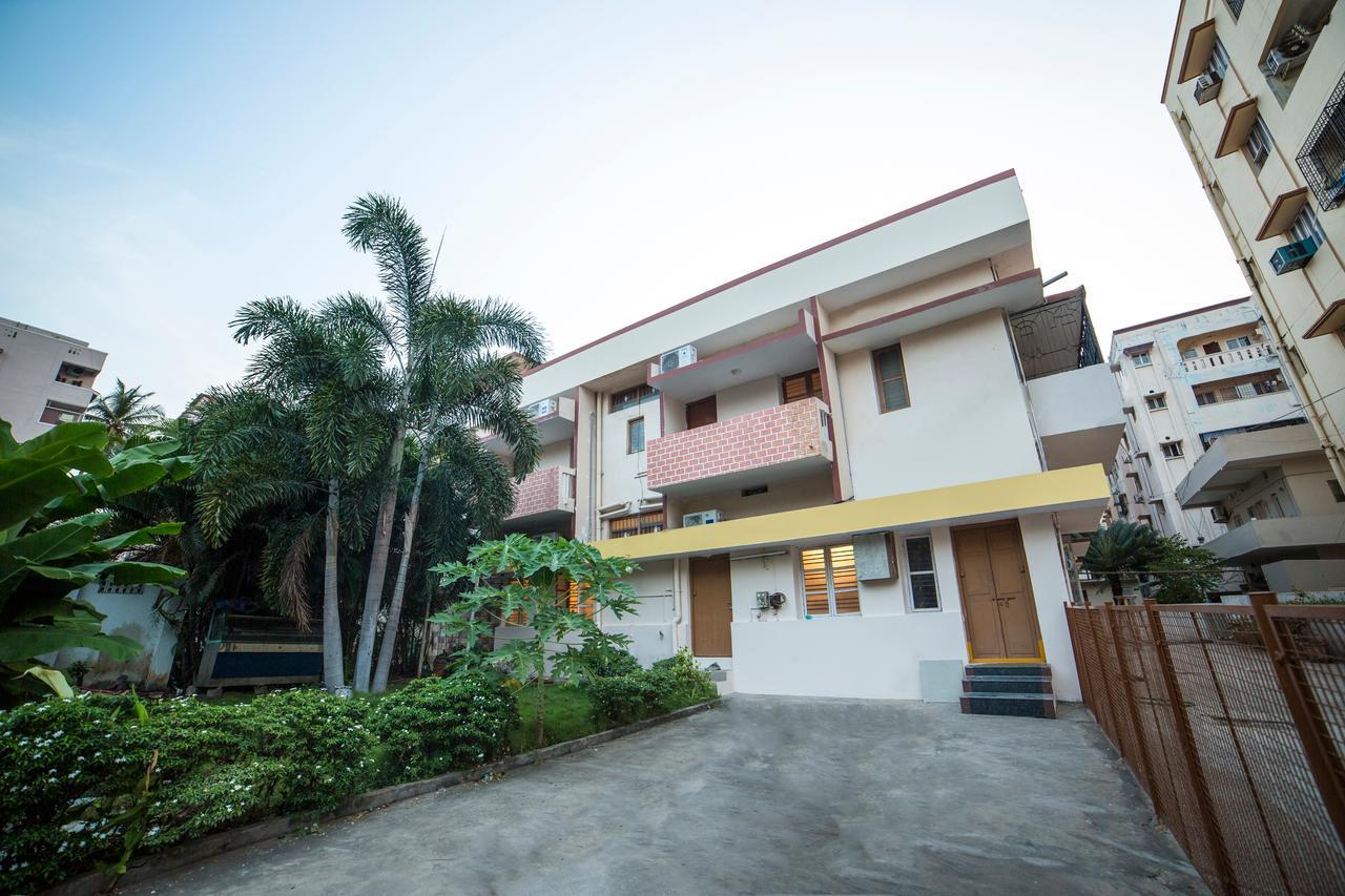 Oyo 13374 Vididhi Hotel Visakhapatnam Ngoại thất bức ảnh