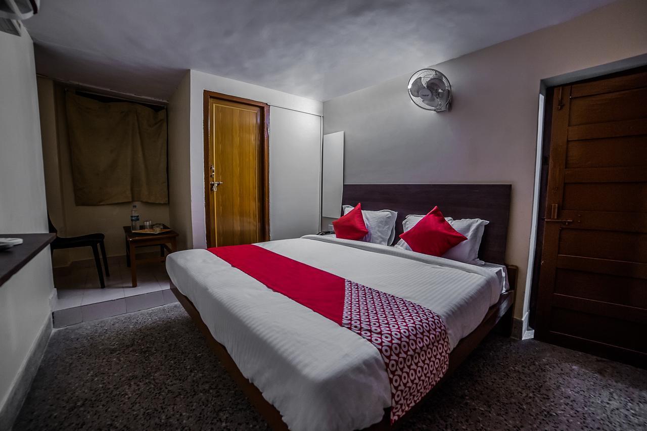 Oyo 13374 Vididhi Hotel Visakhapatnam Ngoại thất bức ảnh