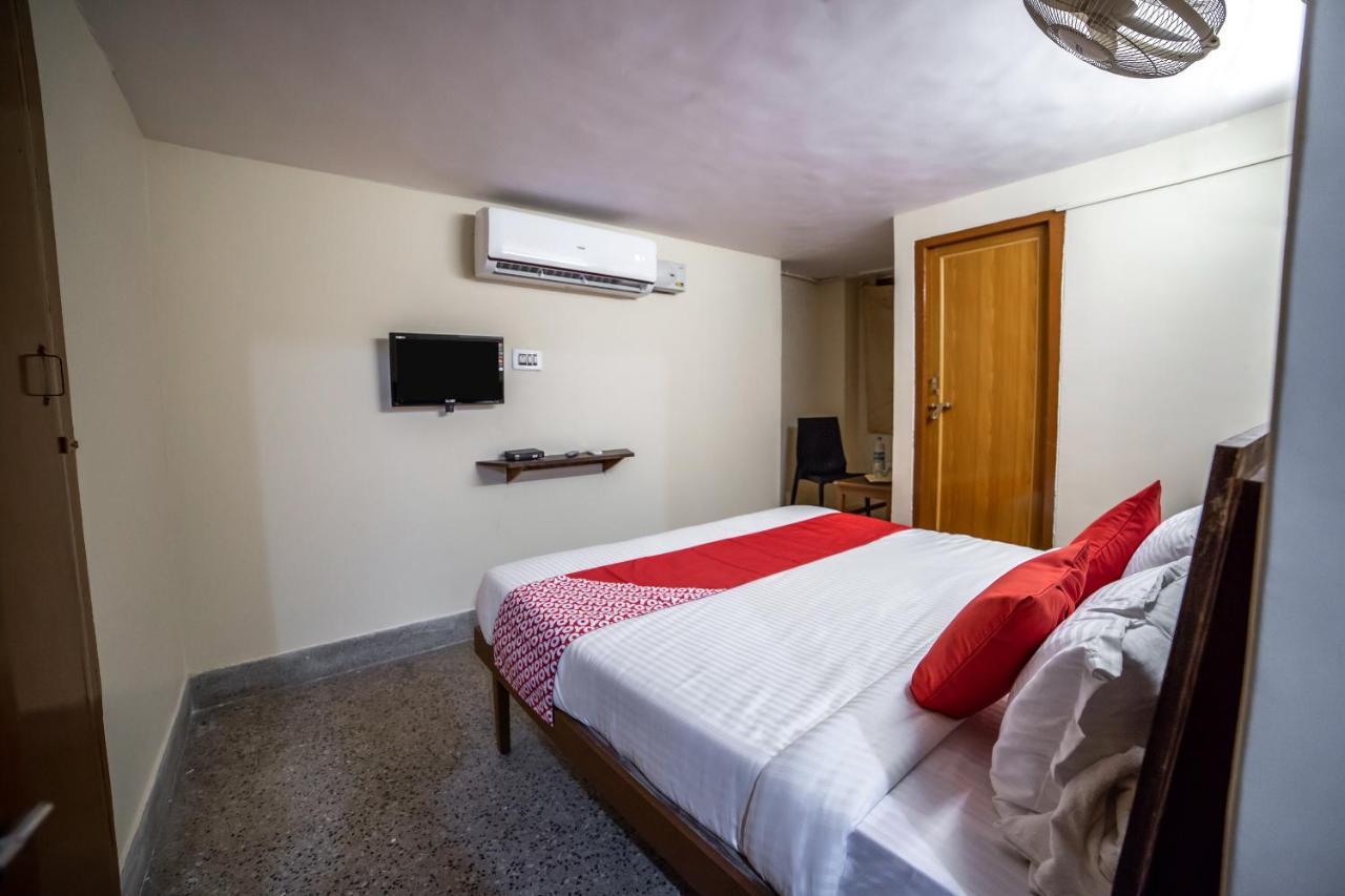 Oyo 13374 Vididhi Hotel Visakhapatnam Ngoại thất bức ảnh