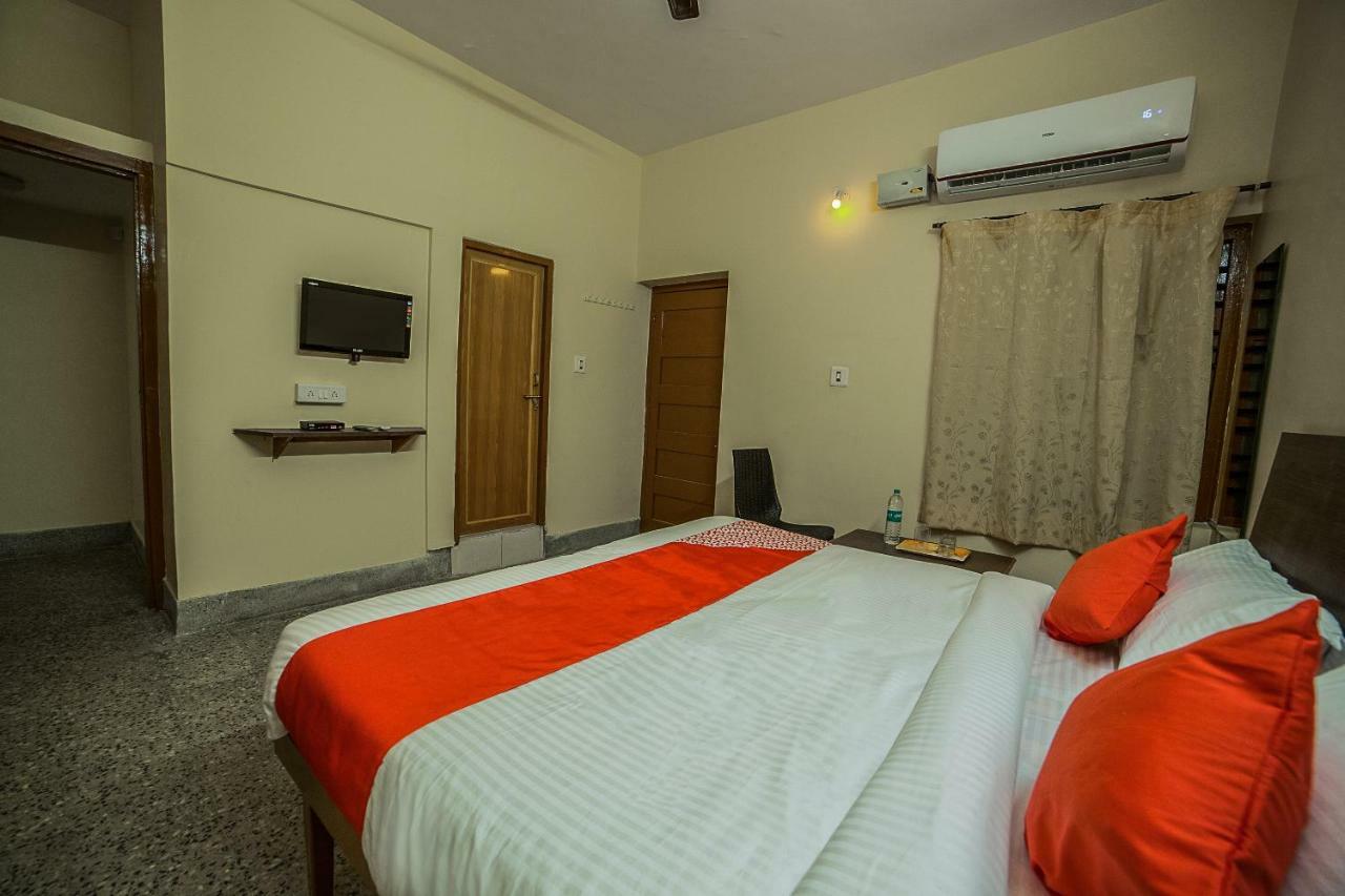 Oyo 13374 Vididhi Hotel Visakhapatnam Ngoại thất bức ảnh